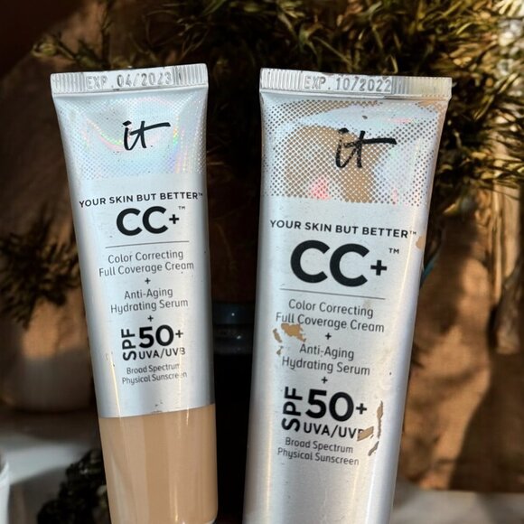 IT Cosmetics CC+ Foundation Cream X2 with SPF 50+ Light Shade - Picture 2 of 6